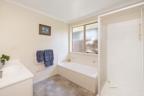 Photo of property in 107 Sterling Gate Drive, Bethlehem, Tauranga, 3110