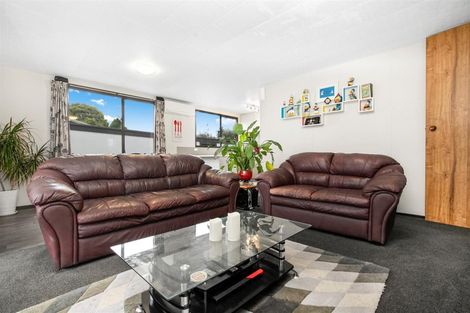 Photo of property in 2/88d Kelvin Road, Papakura, 2110