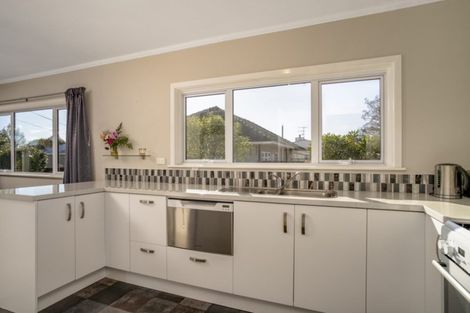 Photo of property in 37 Kaka Street, Stoke, Nelson, 7011