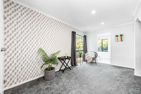 Photo of property in 175 Tirohanga Road, Tirohanga, Lower Hutt, 5010