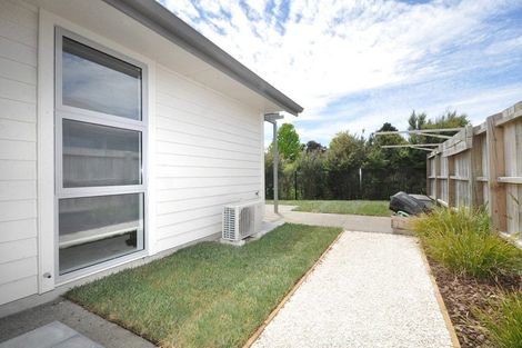 Photo of property in 15 Fairwater Road, Warkworth, 0910