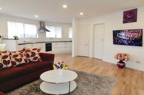 Photo of property in 16 Studfall Street, Pakuranga Heights, Auckland, 2010