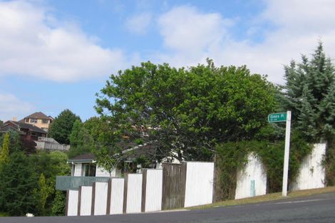 Photo of property in 2/94 John Downs Drive, Browns Bay, Auckland, 0630