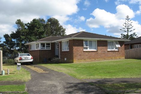 Photo of property in 12 Waikaremoana Place, Pakuranga Heights, Auckland, 2010