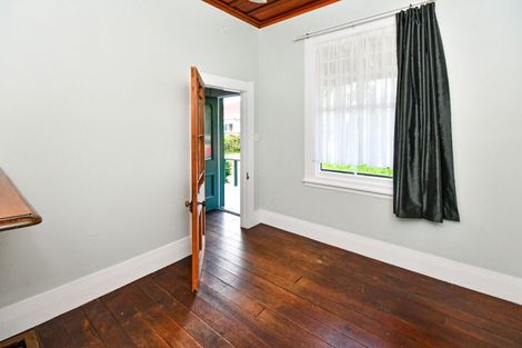 Photo of property in 120 Settlement Road, Papakura, 2110