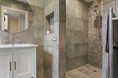 Photo of property in 145 Taylor Street, Cambridge, 3434