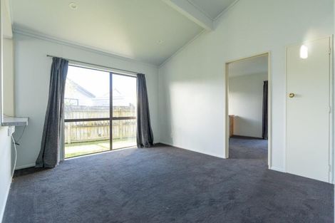 Photo of property in 56 Geraldine Crescent, Cloverlea, Palmerston North, 4412