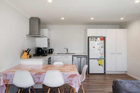 Photo of property in 4/20 Alanbrooke Place, Beerescourt, Hamilton, 3200