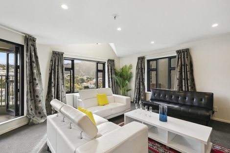 Photo of property in Terrace Garden Apartments, 14b/120 The Terrace, Wellington Central, Wellington, 6011