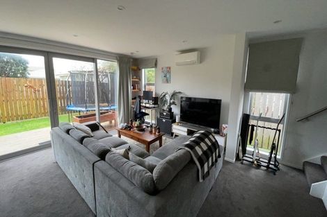 Photo of property in 58a Te Pene Avenue, Titahi Bay, Porirua, 5022