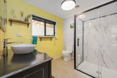 Photo of property in 16 Bennett Street, Port Albert, Wellsford, 0973