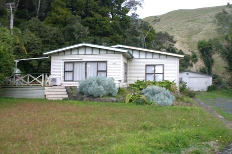 Photo of property in 1017 Marokopa Road, Marokopa, Te Kuiti, 3988