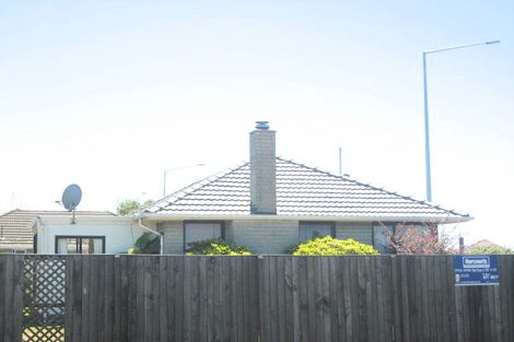 Photo of property in 2 Bellina Place, Broomfield, Christchurch, 8042