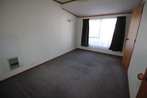 Photo of property in 21 Glen Alton Avenue, Paparangi, Wellington, 6037