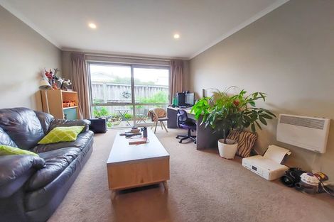 Photo of property in 3u4 Edgecumbe Street, Whitiora, Hamilton, 3200