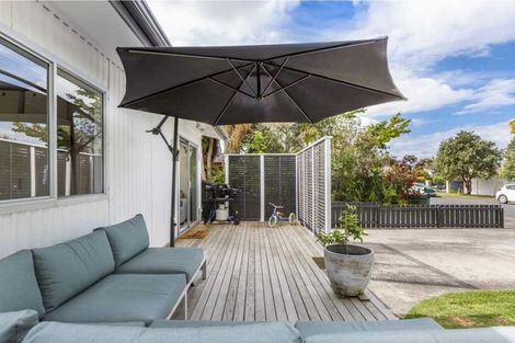Photo of property in 122a The Circle, Manly, Whangaparaoa, 0930