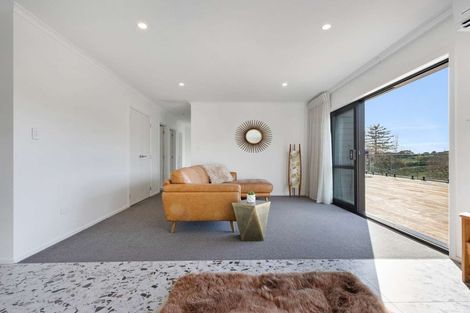 Photo of property in 131 Te Mata Peak Road, Havelock North, 4130