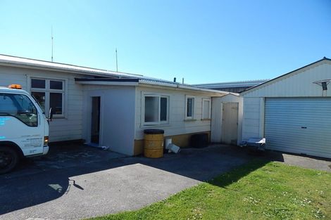 Photo of property in 13 Russell Street, Westport, 7825