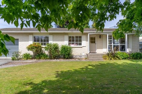 Photo of property in 14 Papawai Road, Greytown, 5712