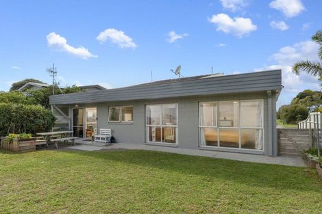 Photo of property in 7b Seaspray Drive, Mount Maunganui, 3116