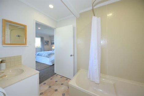 Photo of property in 36 Heath Street, Burnside, Christchurch, 8053