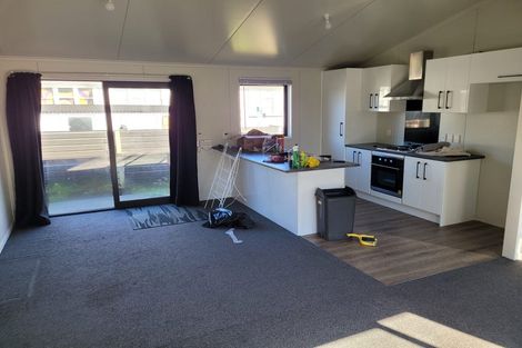 Photo of property in 12 Victory Place, Aramoho, Whanganui, 4500