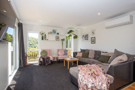 Photo of property in 36 Trelawny Terrace, Grenada Village, Wellington, 6037