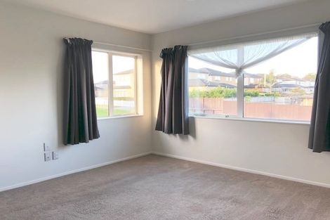 Photo of property in 62 Castlederg Drive, Flat Bush, Auckland, 2019