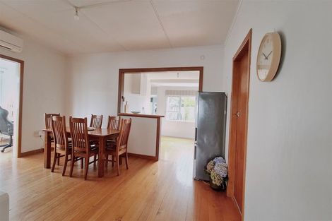 Photo of property in 36 Karaka Street, Helensville, 0800