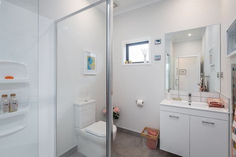 Photo of property in 9 Fort Lincoln Loop, Karaka, Papakura, 2113