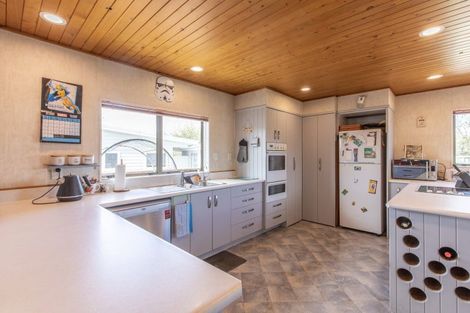 Photo of property in 11b Holyrood Terrace, Waipukurau, 4200