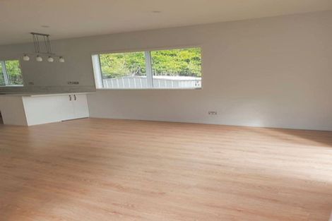 Photo of property in 16 Cherry Road, Bucklands Beach, Auckland, 2014