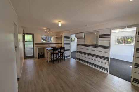 Photo of property in 1 Cliff Lane, Glenbrook, Waiuku, 2681