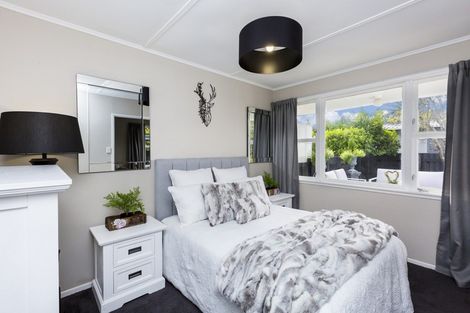 Photo of property in 2/504 Fergusson Drive, Trentham, Upper Hutt, 5018