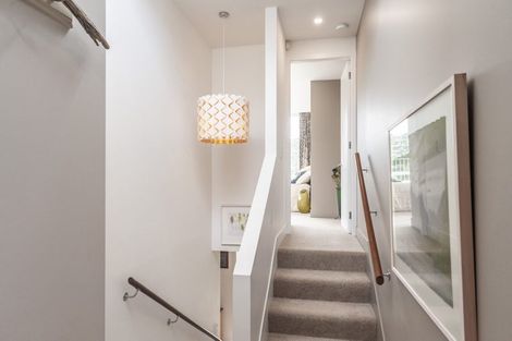 Photo of property in 2b Leslie Street, Wadestown, Wellington, 6012