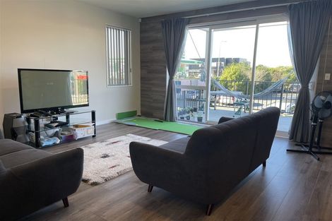 Photo of property in 19 Nephrite Lane, Henderson, Auckland, 0610