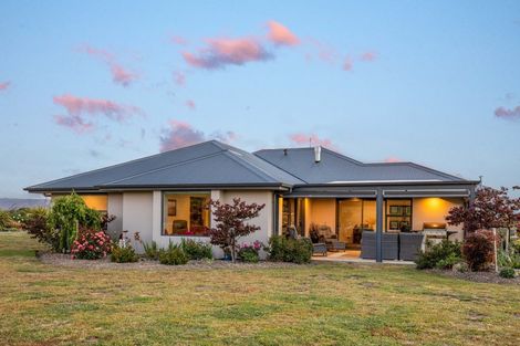 Photo of property in 57 Golden Road, Springvale, Alexandra, 9393
