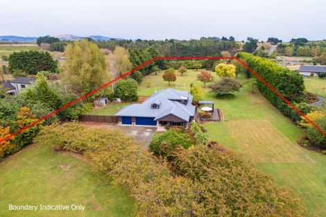 Photo of property in 46 Turitea Road, Fitzherbert, Palmerston North, 4472