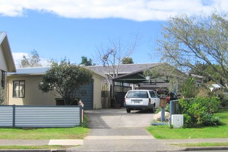 Photo of property in 100b Hilton Drive, Whangamata, 3620