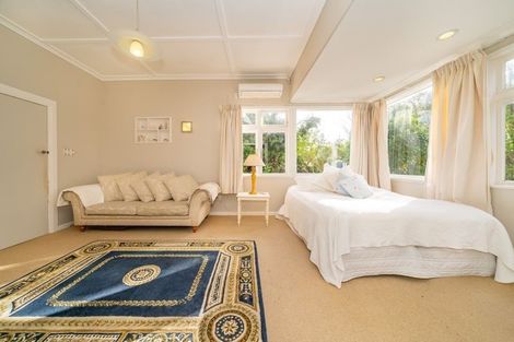 Photo of property in 6 Penrose Street, Woburn, Lower Hutt, 5010