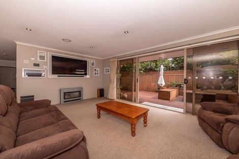 Photo of property in 42 Peel Street, Westport, 7825