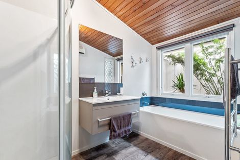 Photo of property in 432 Whangaparaoa Road, Stanmore Bay, Whangaparaoa, 0932