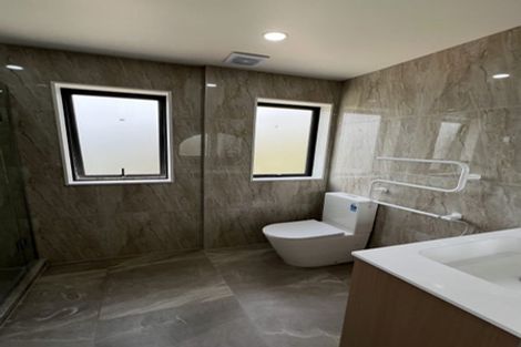 Photo of property in 38 Greenhill Crescent, Pakuranga, Auckland, 2010