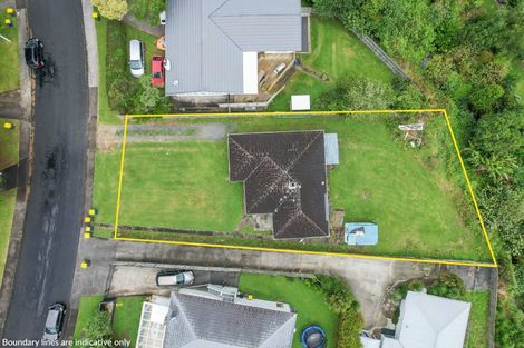 Photo of property in 24 Gill Avenue, Te Atatu Peninsula, Auckland, 0610