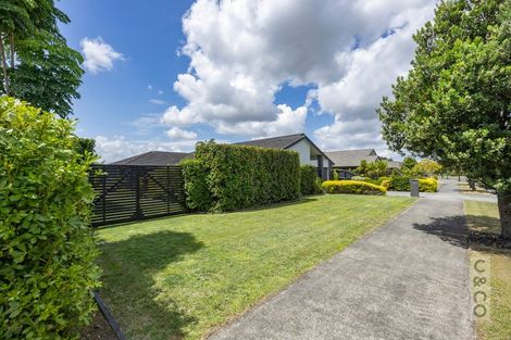Photo of property in 9 Pohutukawa Parade, Riverhead, 0820