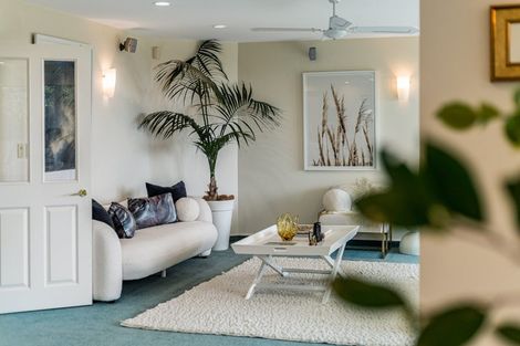 Photo of property in 69 Field Way, Waikanae Beach, Waikanae, 5036