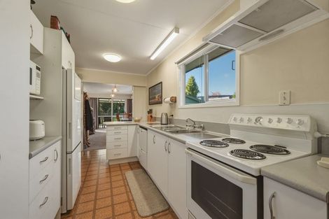 Photo of property in 5 Corilin Place, Mangakakahi, Rotorua, 3015