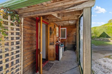 Photo of property in 124 Marine Drive, Diamond Harbour,  8971