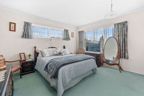 Photo of property in 10 Spinnaker Drive, Whitby, Porirua, 5024