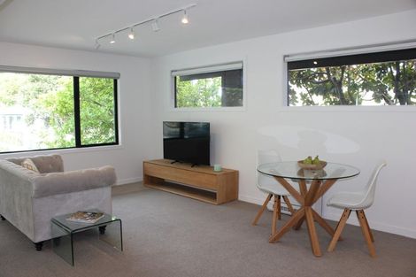Photo of property in 7 Taumaru Avenue, Lowry Bay, Lower Hutt, 5013